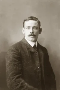 Dickie Bourne